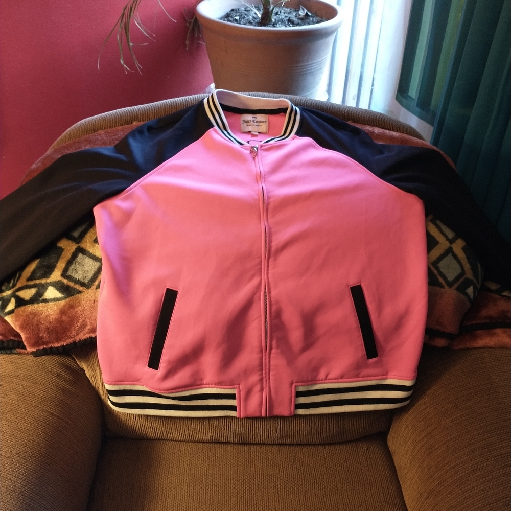 Juicy Couture XL sweater